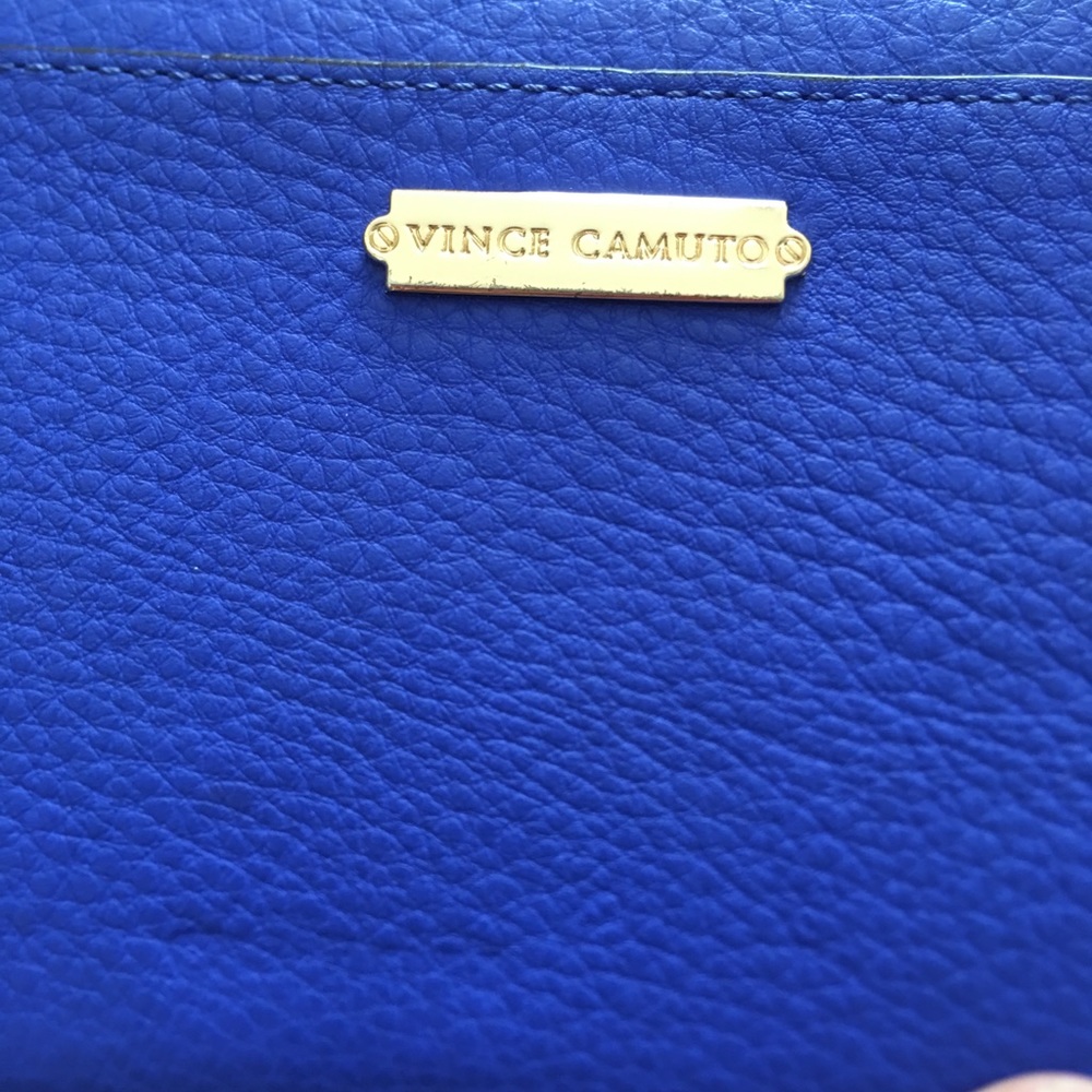 Vince Camuto wallet